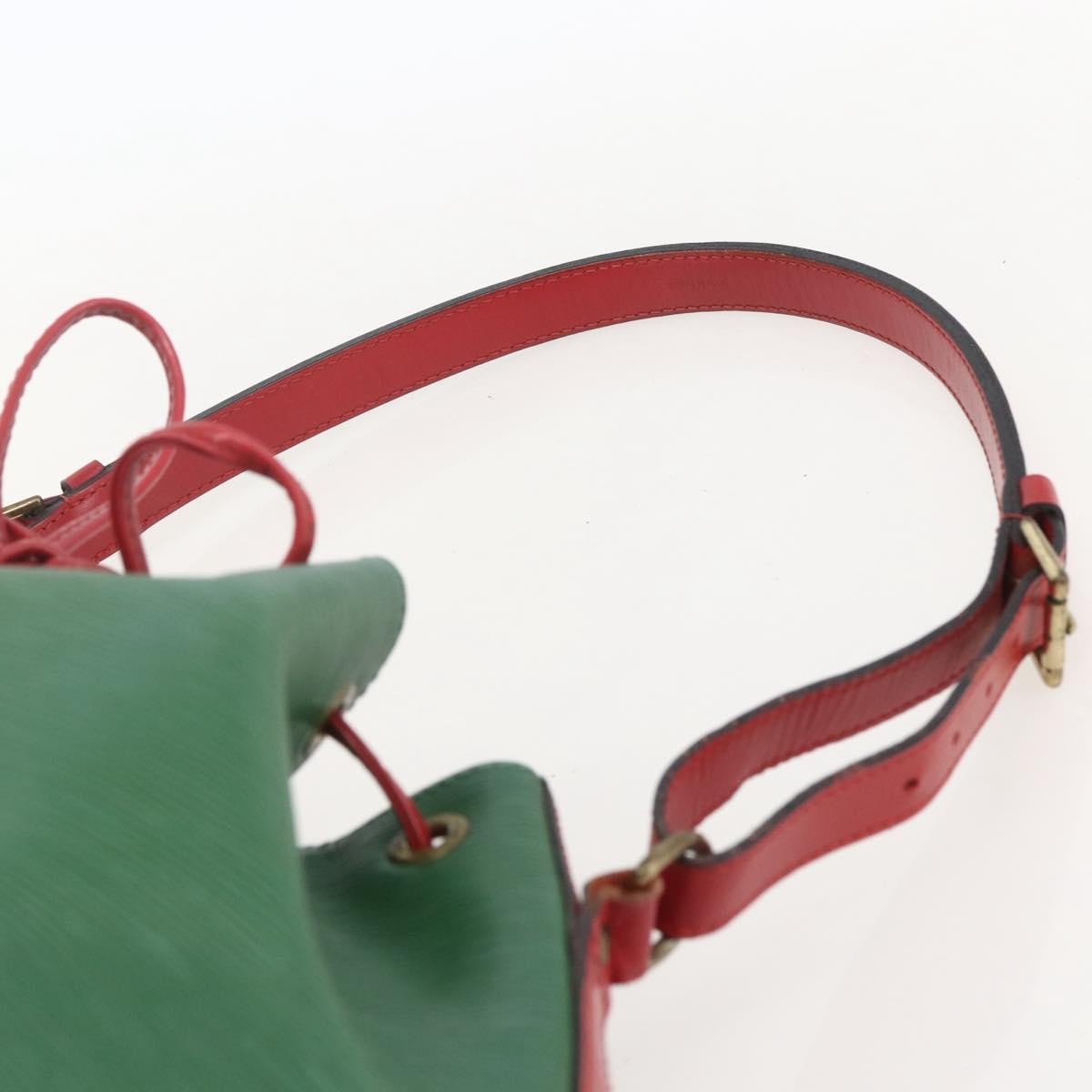 Louis Vuitton Bicolor Petit Noe Handbag Epi Leather Green Leather Shoulder Bag Bag (Pre-Owned)