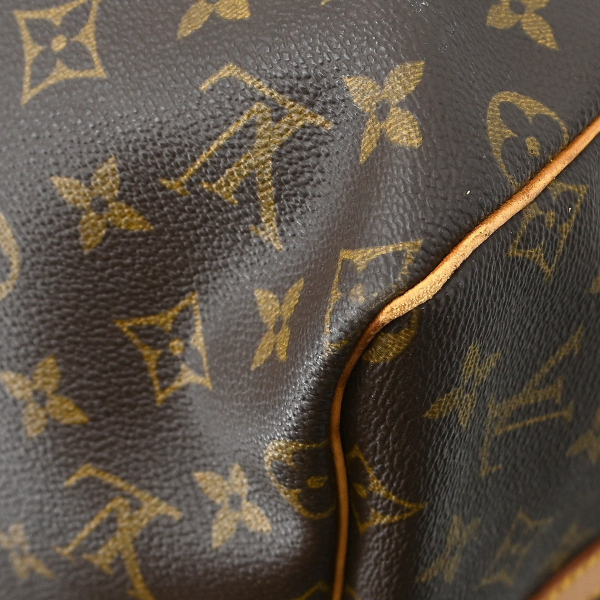 Louis Vuitton Keepall Bandouliere Bag Monogram Canvas Brown Canvas Travel Bag Bag (Pre-Owned)