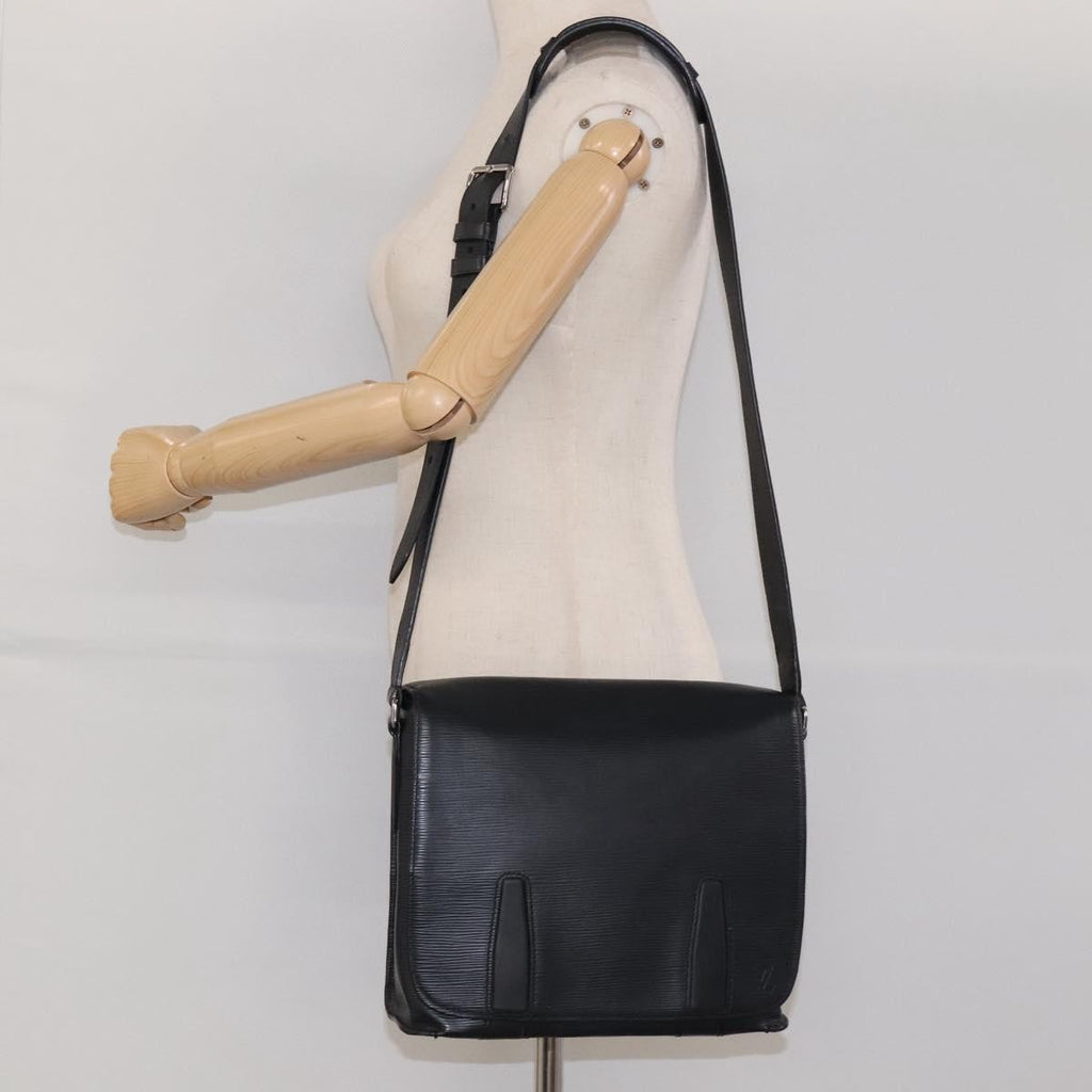 Louis Vuitton Harrington Messenger Bag Epi Leather Black Leather Shoulder Bag Bag (Pre-Owned)