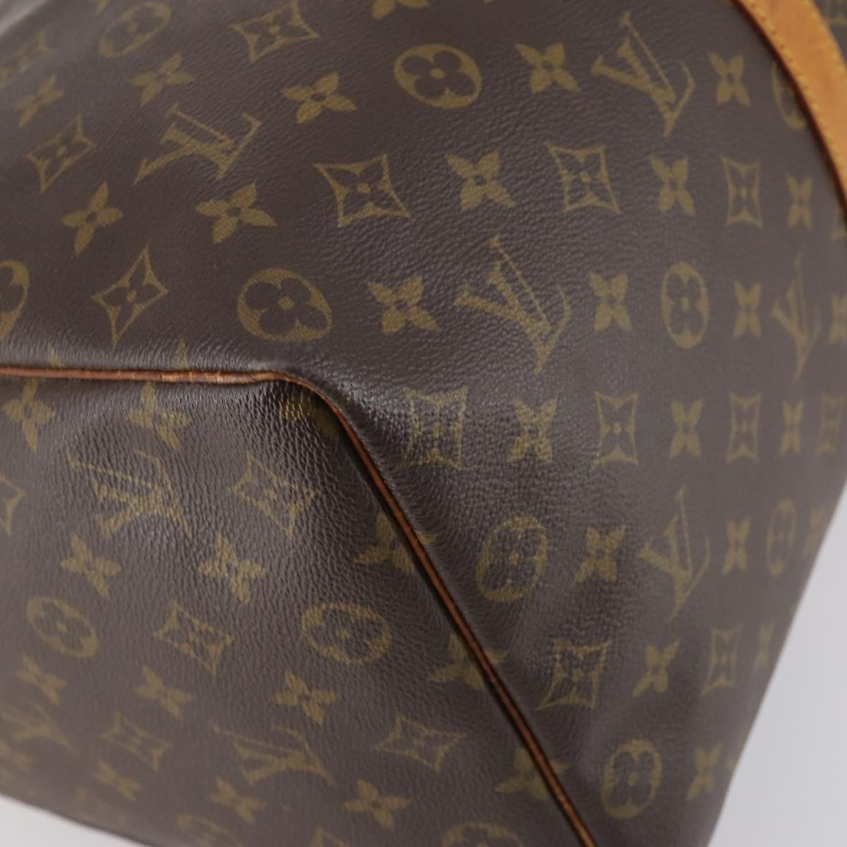 Louis Vuitton Keepall Bag Monogram Canvas Brown Canvas Travel Bag Bag (Pre-Owned)