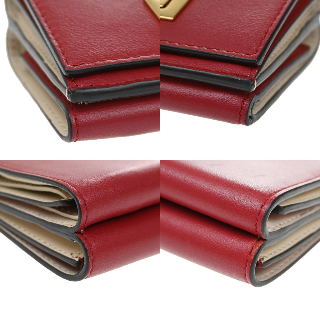 Fendi Peekaboo Wallet Leather Red Leather Wallets Accessory (Pre-Owned)