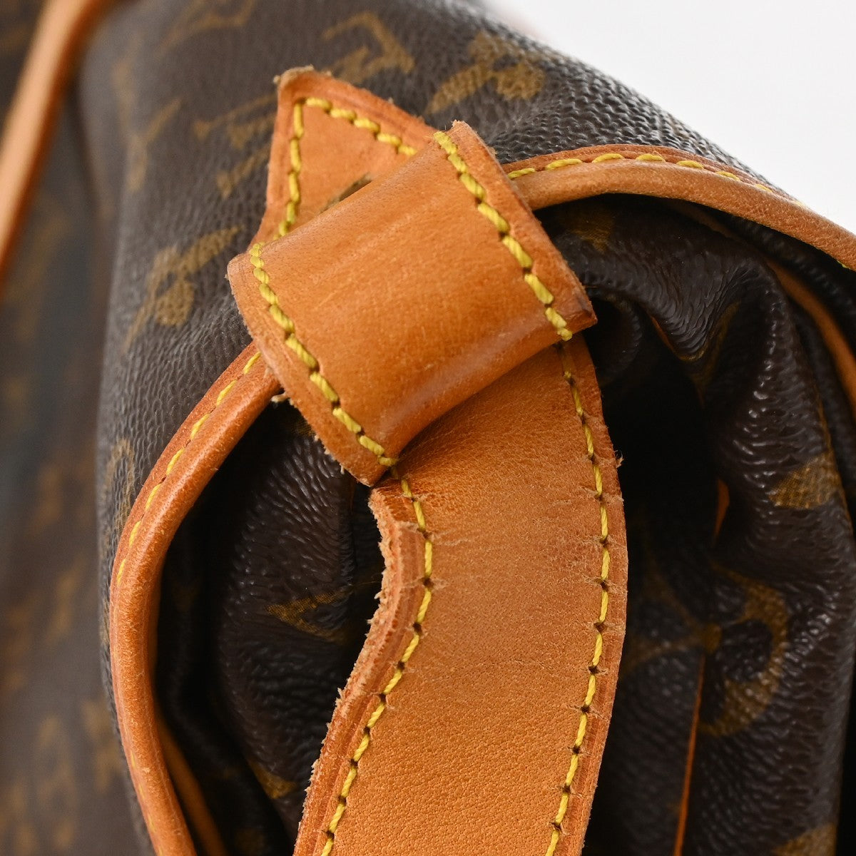 Louis Vuitton Saumur Handbag Monogram Canvas Brown Canvas Shoulder Bag Bag (Pre-Owned)