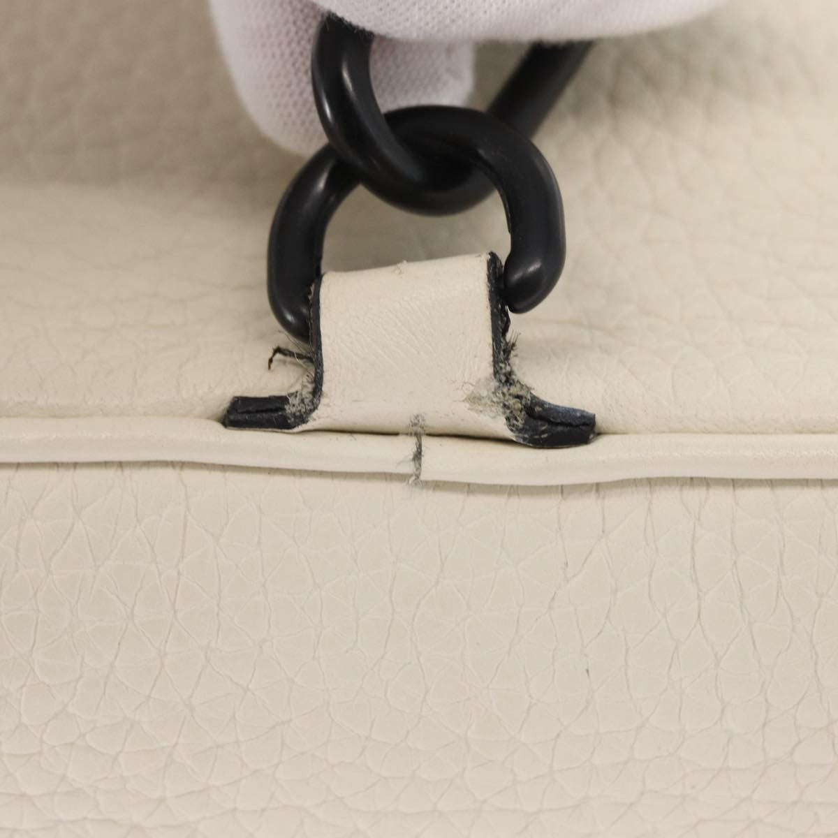 Louis Vuitton Christopher Backpack Taurillon Leather White Leather Shoulder Bag Bag (Pre-Owned)