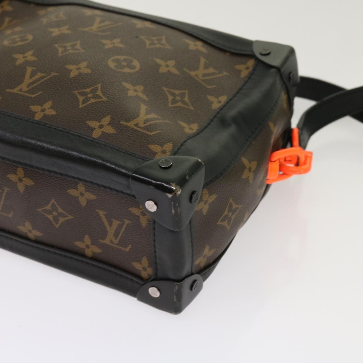 Louis Vuitton Solar Ray Soft Trunk Bag Monogram Canvas Brown Canvas Shoulder Bag Bag (Pre-Owned)