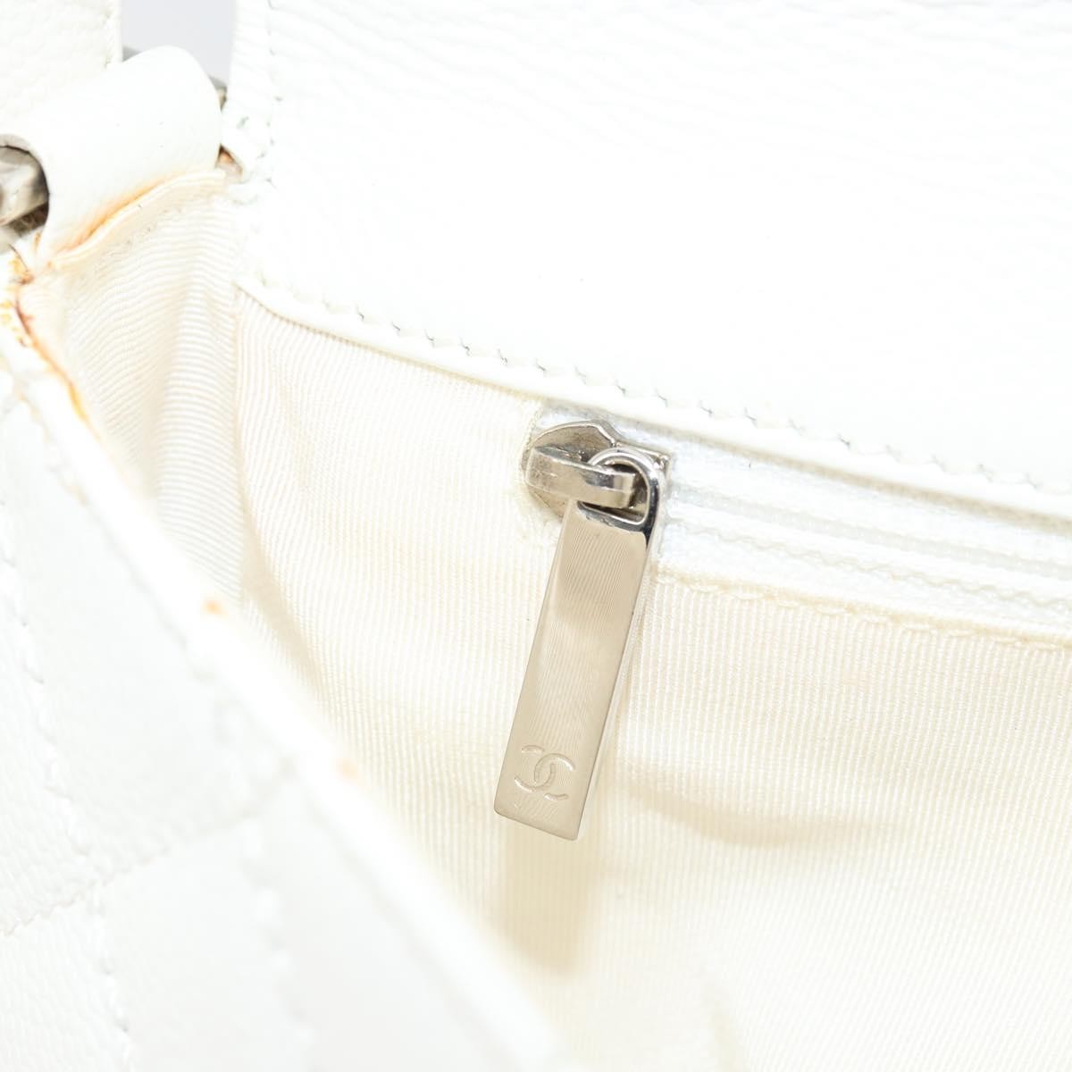 Chanel Vintage Timeless Cc Adjustable Shoulder Bag Quilted Calfskin White Leather Shoulder Bag Bag (Pre-Owned)