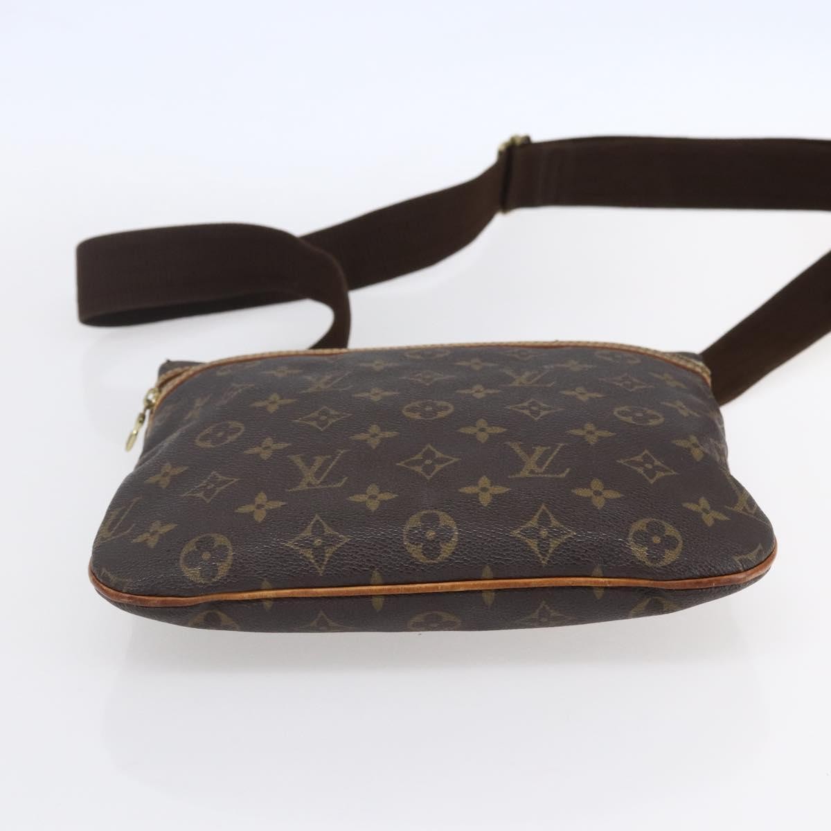 Louis Vuitton Bosphore Pochette Monogram Canvas Brown Canvas Shoulder Bag Bag (Pre-Owned)
