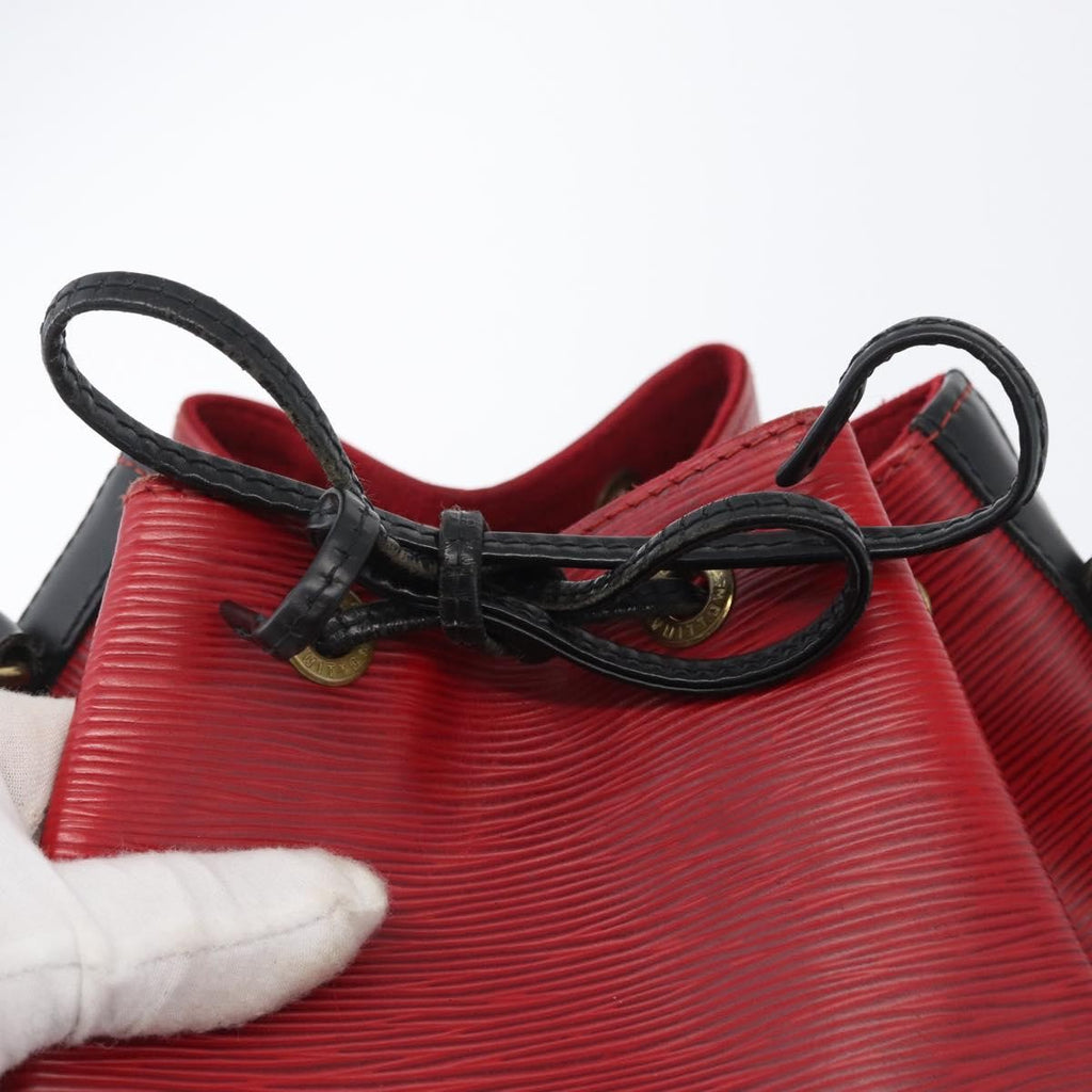 Louis Vuitton Petit Noe Handbag Epi Leather Red Leather Shoulder Bag Bag (Pre-Owned)