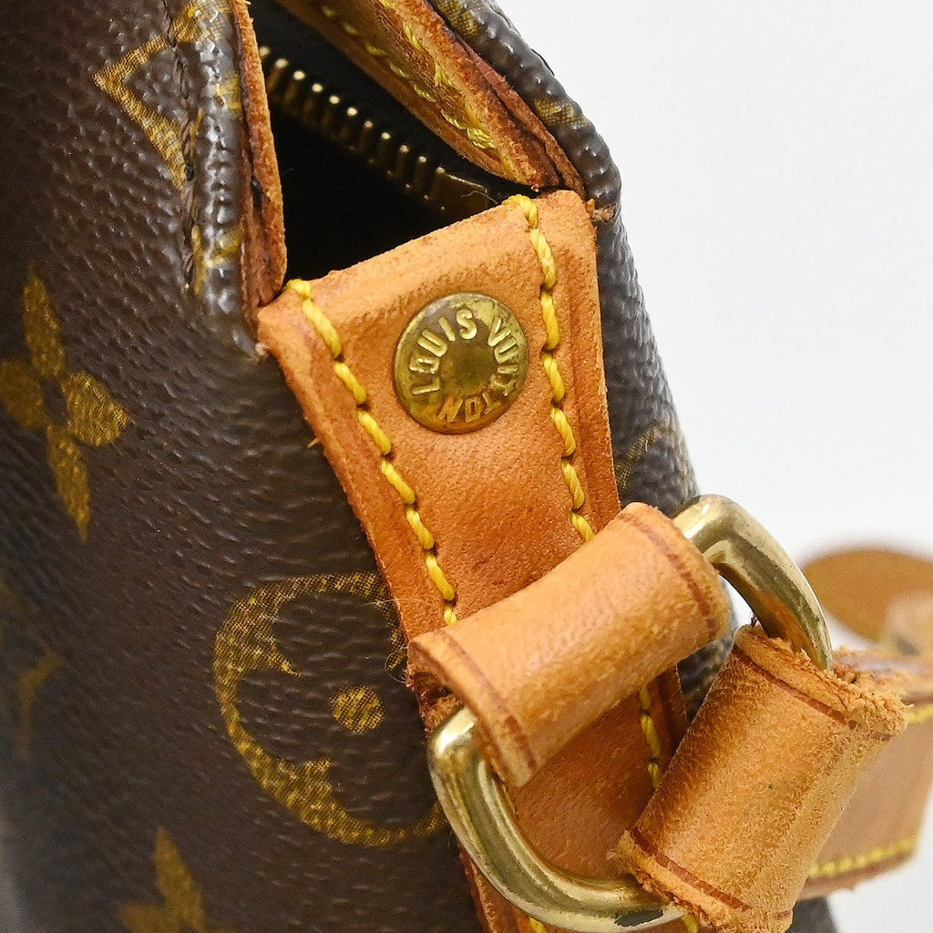 Louis Vuitton Drouot Handbag Monogram Canvas Brown Canvas Shoulder Bag Bag (Pre-Owned)