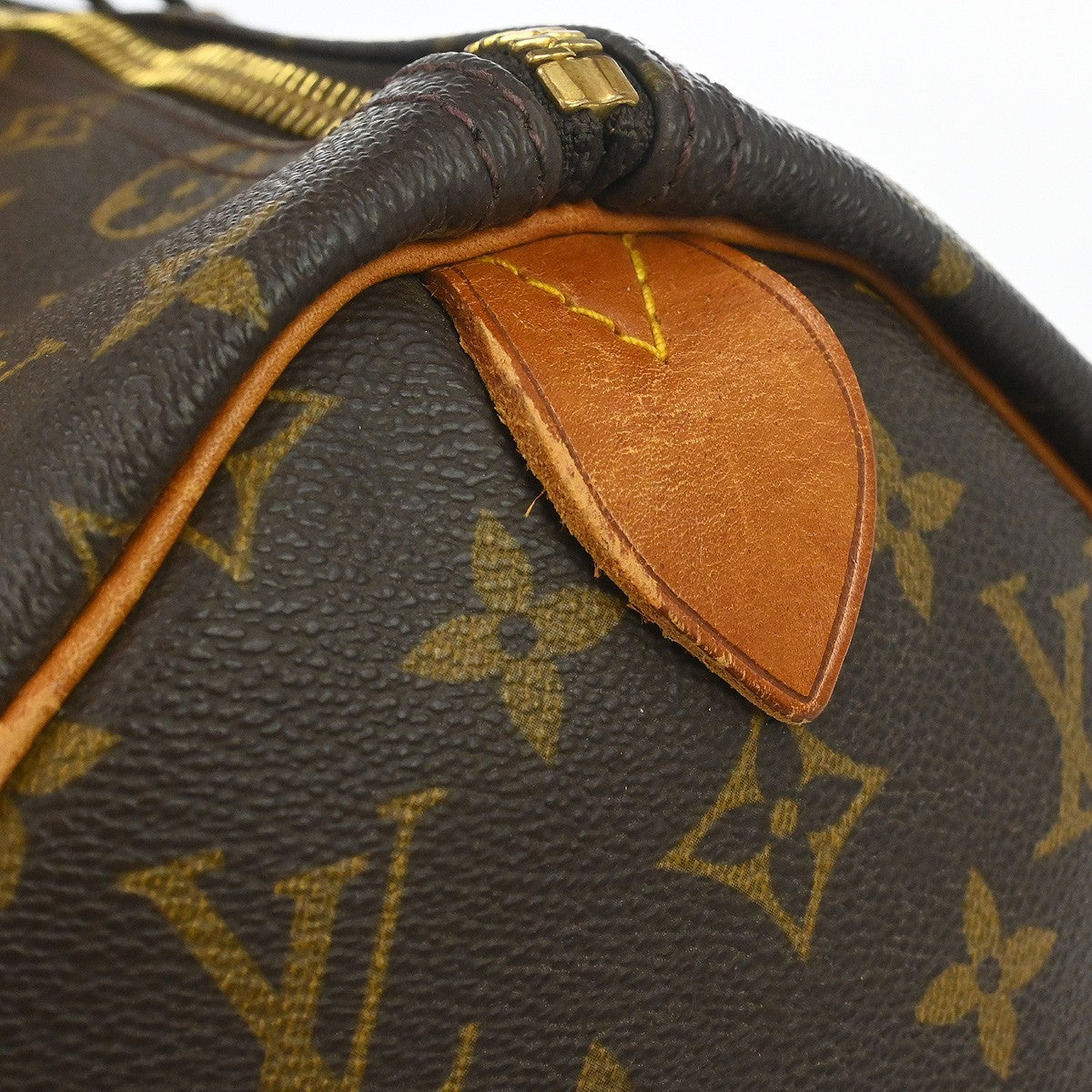Louis Vuitton Keepall Bag Monogram Canvas Brown Canvas Travel Bag Bag (Pre-Owned)