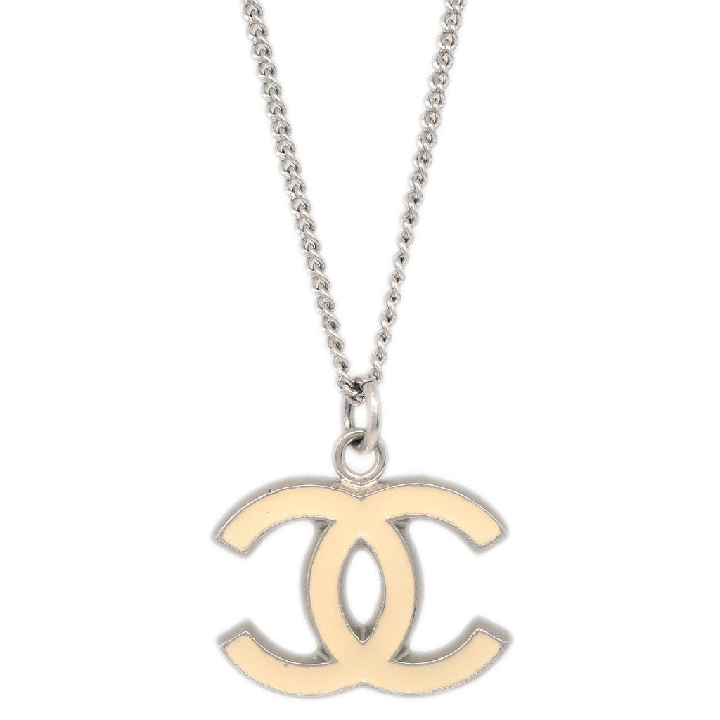 Chanel Cc Logo Pendant Necklace Metal Silver Silver_Plated Necklace Jewelry (Pre-Owned)
