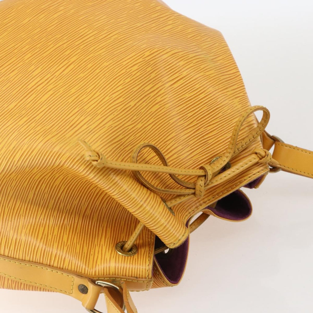 Louis Vuitton Petit Noe Handbag Epi Leather Yellow Leather Shoulder Bag Bag (Pre-Owned)