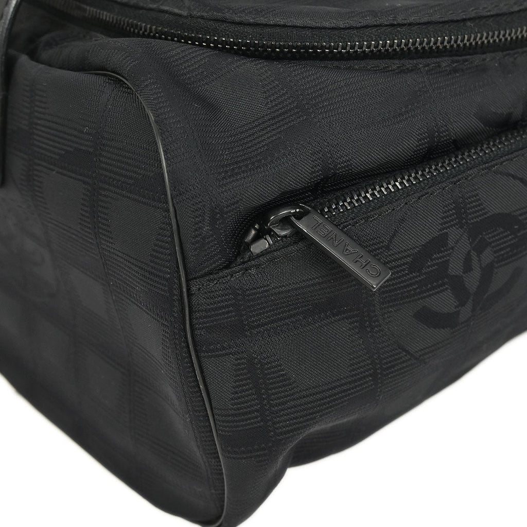 Chanel Travel Line Barrel Bag Nylon Black Nylon Handbag (Pre-Owned)