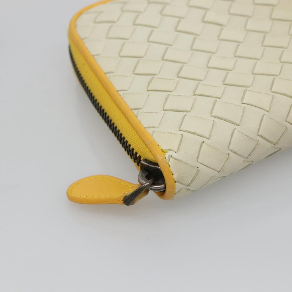 Bottega Veneta Intrecciato Long Zip  Wallet Leather Beige Leather Wallets Accessory (Pre-Owned)