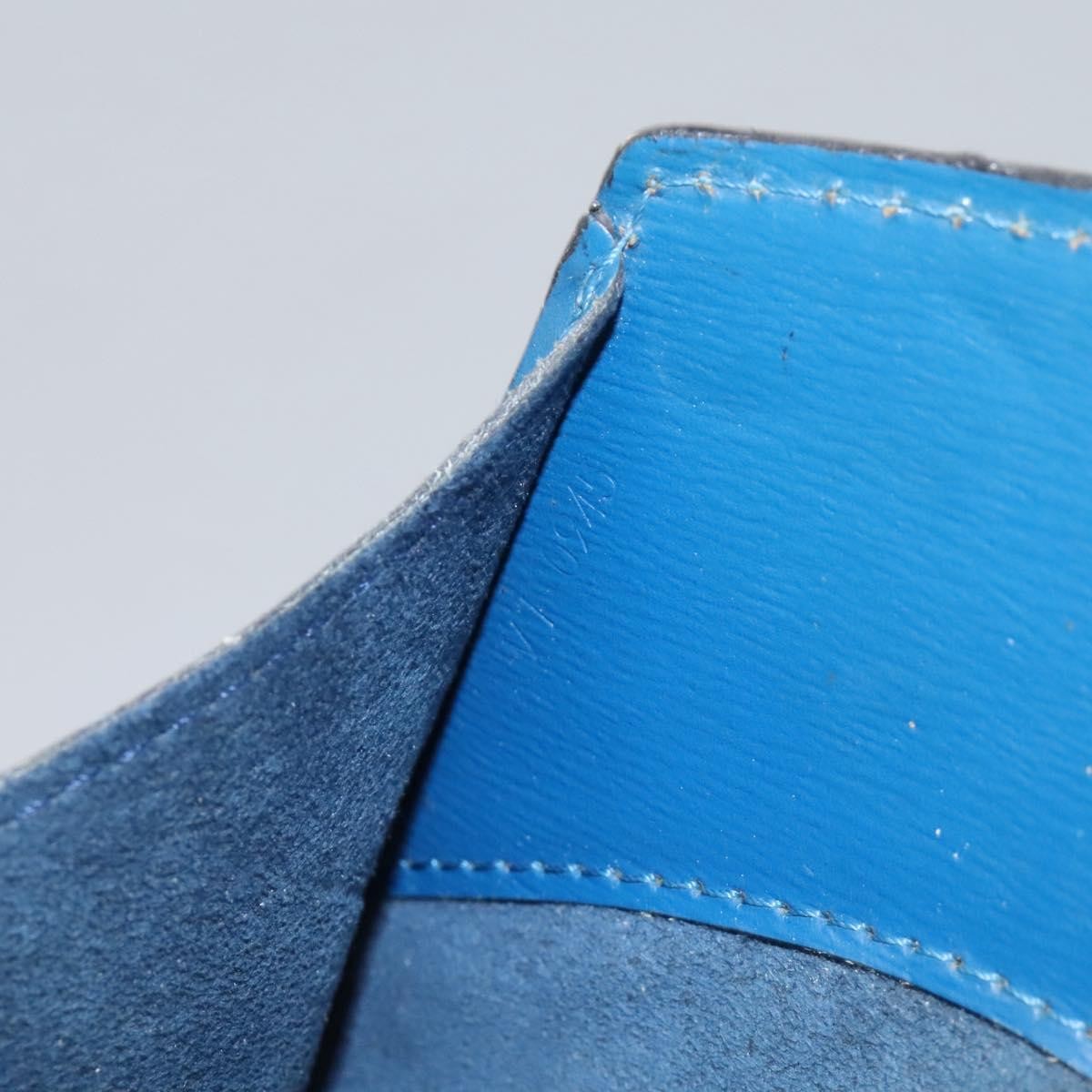 Louis Vuitton Cluny Shoulder Bag Epi Leather Blue Leather Shoulder Bag Bag (Pre-Owned)