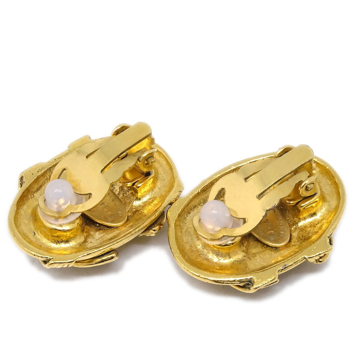 Chanel Vintage Cc Button Ovales Clip-On Earrings Gold-Plated Gold Gold_Plated Earrings Jewelry (Pre-Owned)