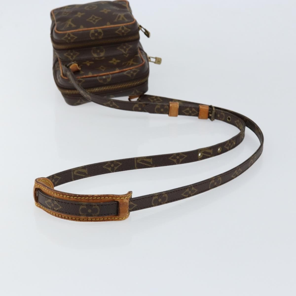 Louis Vuitton Amazone Bag Monogram Canvas Brown Canvas Shoulder Bag Bag (Pre-Owned)