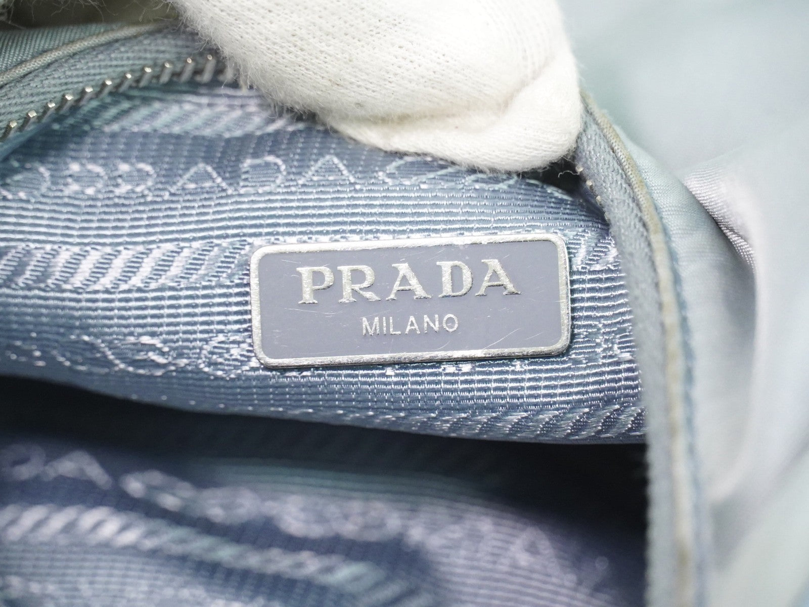 Prada Re-Edition 2005 Shoulder Bag Tessuto Blue Nylon Shoulder Bag Bag (Pre-Owned)