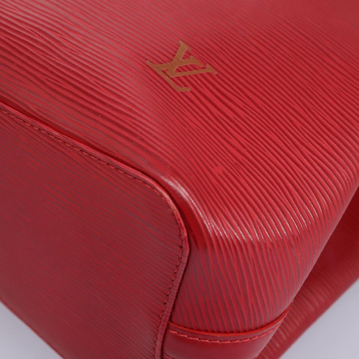 Louis Vuitton Mandara Handbag Epi Leather Red Leather Shoulder Bag Bag (Pre-Owned)