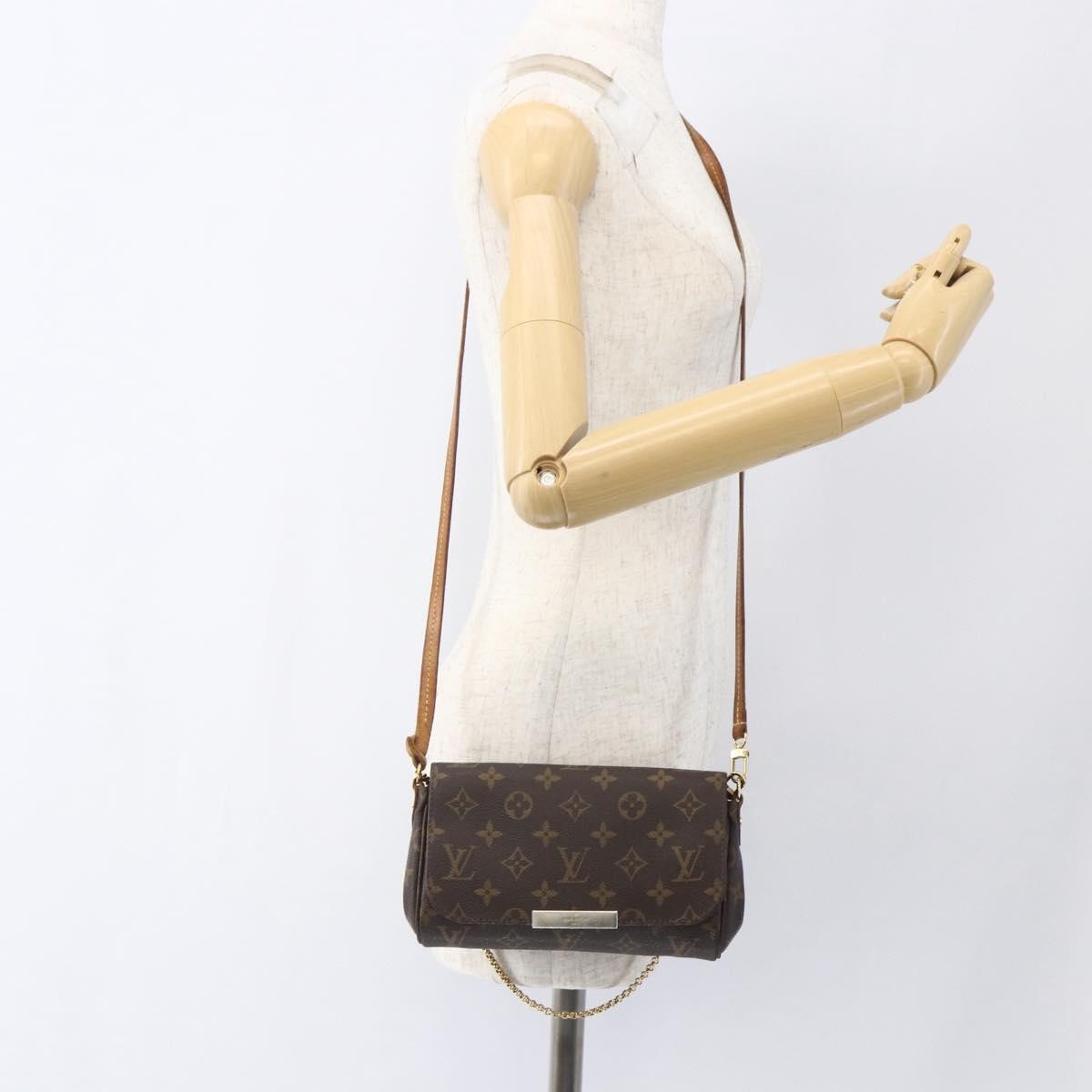 Louis Vuitton Favorite Handbag Monogram Canvas Brown Canvas Shoulder Bag Bag (Pre-Owned)