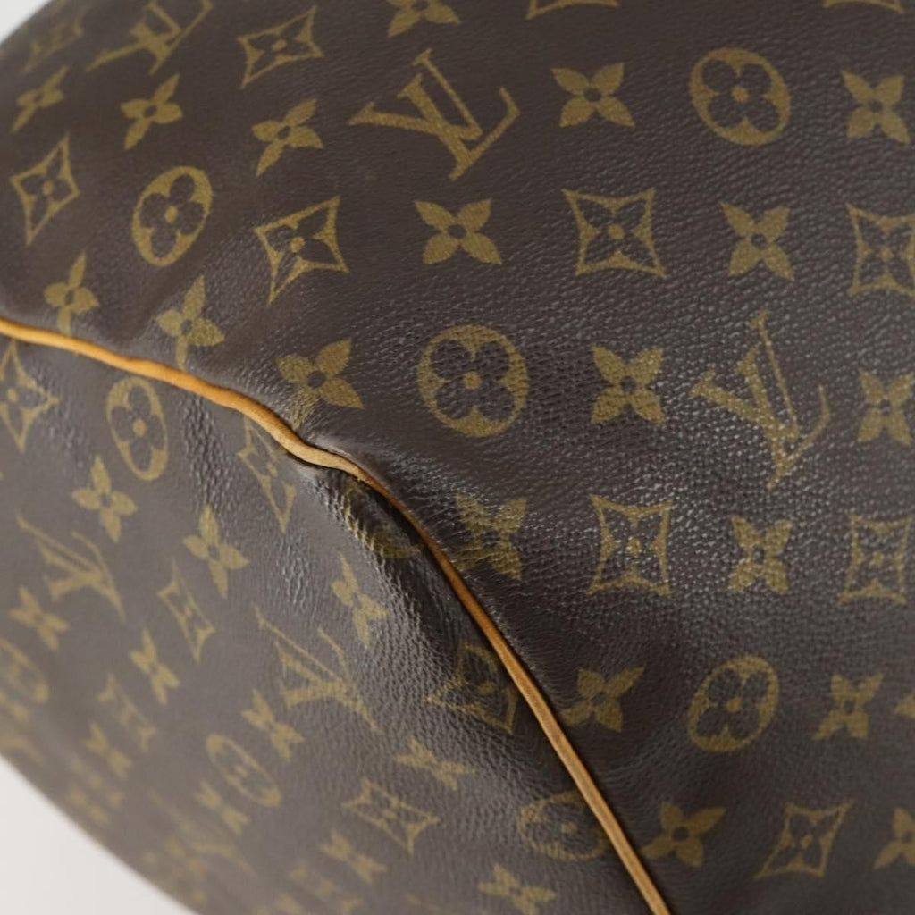 Louis Vuitton Keepall Bag Monogram Canvas Brown Canvas Travel Bag Bag (Pre-Owned)