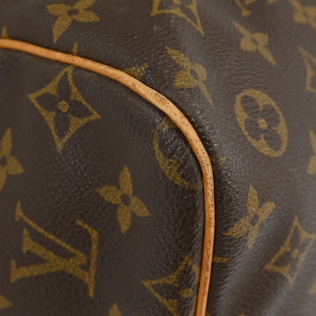 Louis Vuitton Keepall Bag Monogram Canvas Brown Canvas Travel Bag Bag (Pre-Owned)