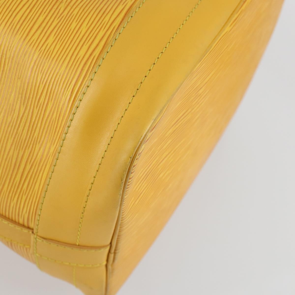Louis Vuitton Noe Handbag Epi Leather Yellow Leather Shoulder Bag Bag (Pre-Owned)
