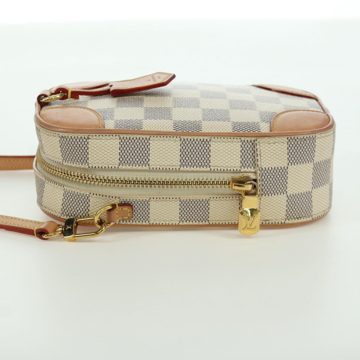 Louis Vuitton Neokapi Handag Damier Beige Canvas Clutche & Pouche Bag (Pre-Owned)