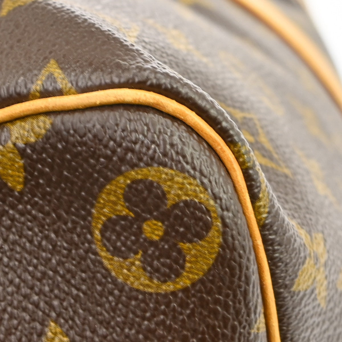 Louis Vuitton Keepall Bag Monogram Canvas Brown Canvas Travel Bag Bag (Pre-Owned)