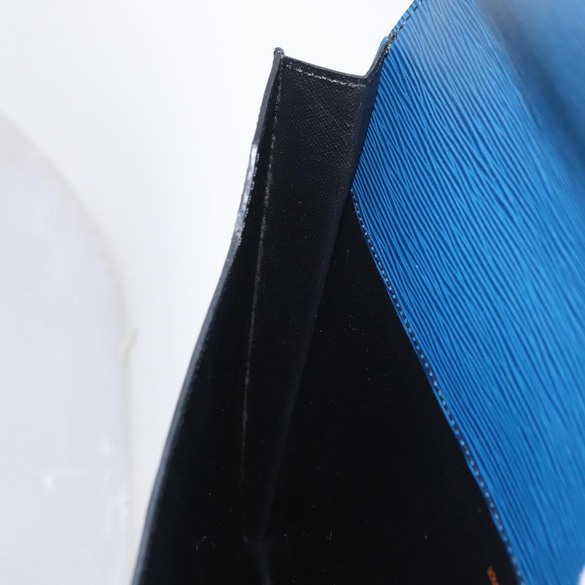 Louis Vuitton Porte-Documents Senateur Bag Epi Leather Blue Leather Clutche & Pouche Bag (Pre-Owned)