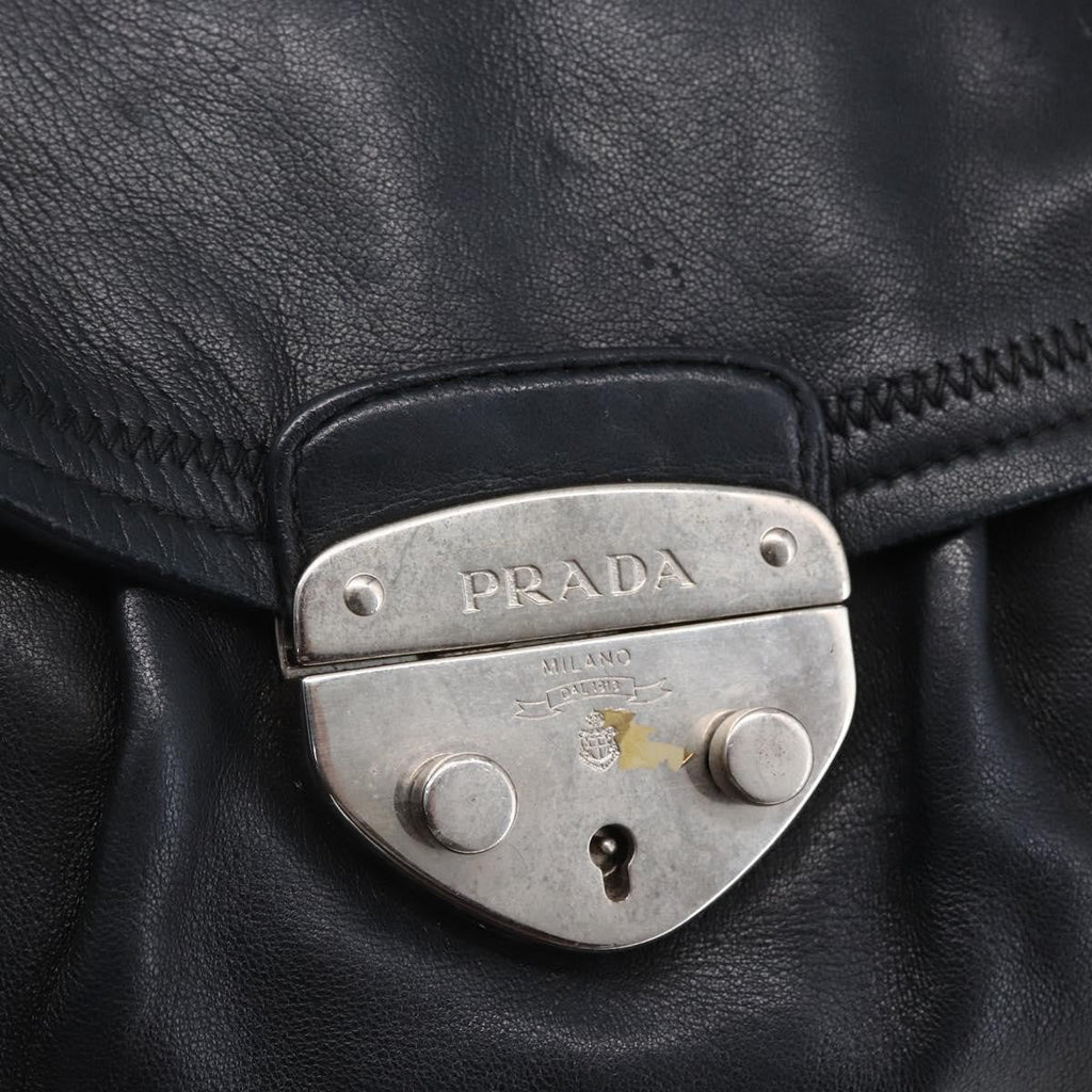 Prada Pushlock Shoulder Bag Leather Black Leather Shoulder Bag Bag (Pre-Owned)