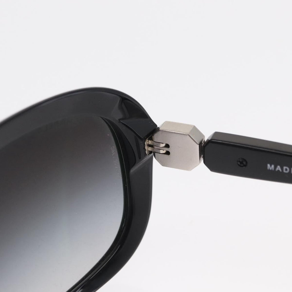 Chanel Logo Cc Sunglasses Plastic Black Plastic Sunglasse Accessory (Pre-Owned)