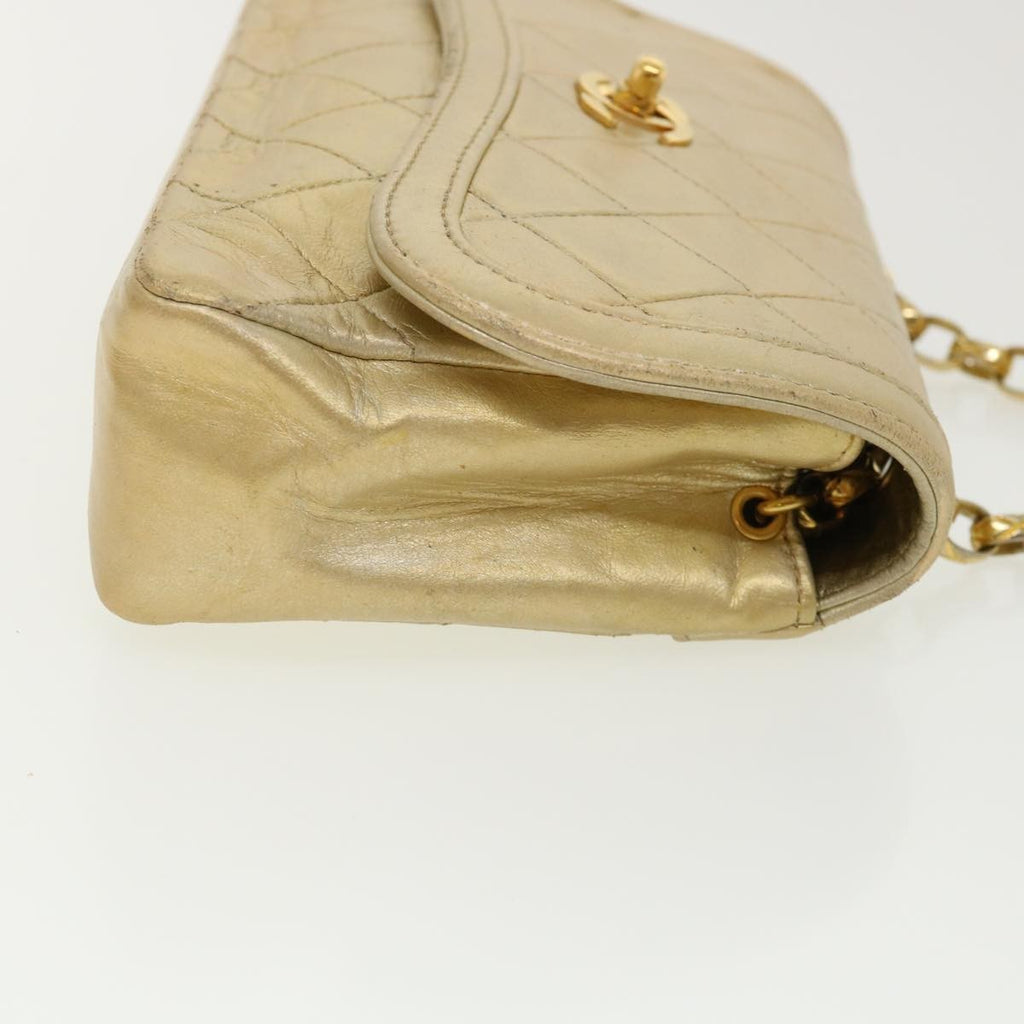 Chanel Vintage Cc Chain Flap Bag Quilted Lambskin Gold Leather Shoulder Bag Bag (Pre-Owned)