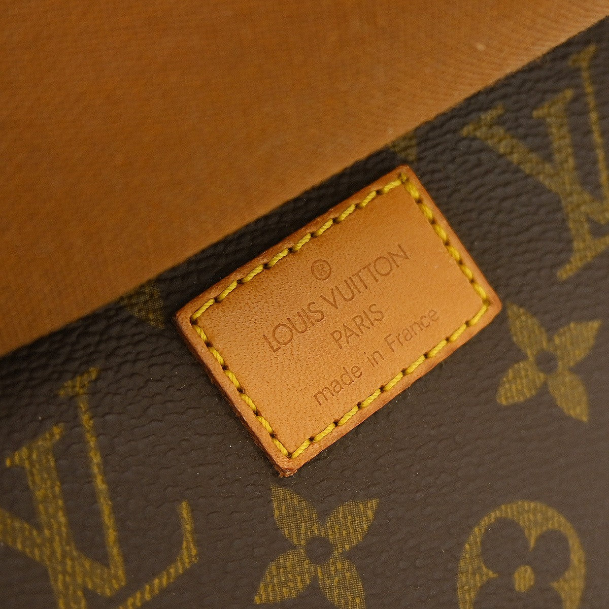 Louis Vuitton Saumur Handbag Monogram Canvas Brown Canvas Shoulder Bag Bag (Pre-Owned)