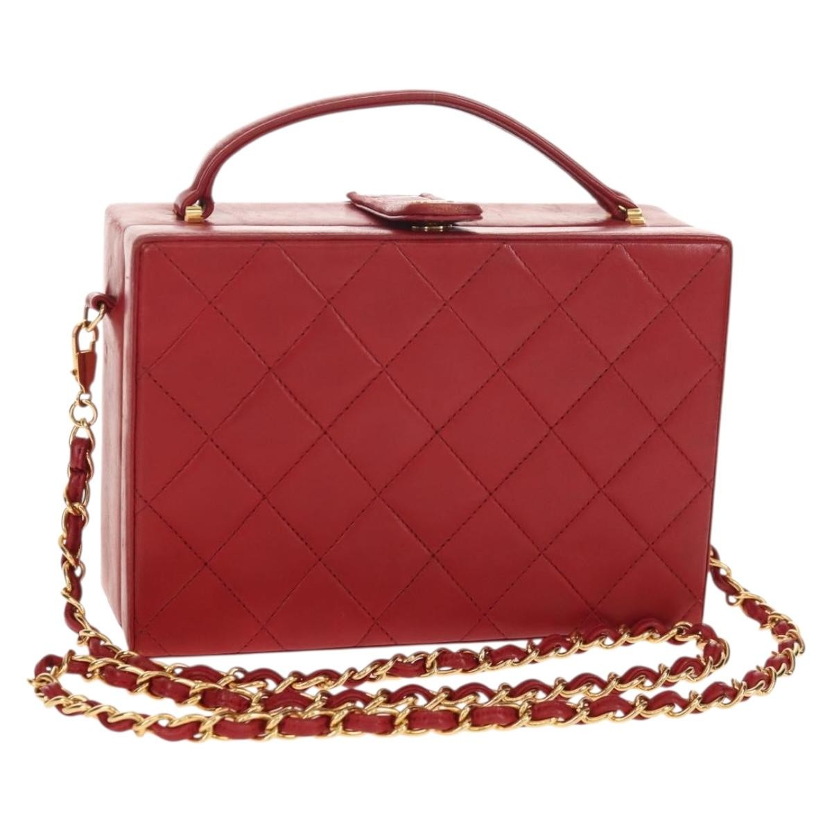 Chanel Matelasse Chain Shoulder Bag Leather Red Leather Shoulder Bag Bag (Pre-Owned)