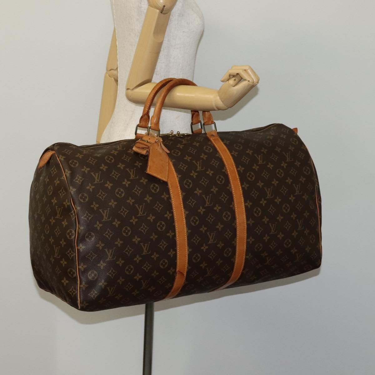 Louis Vuitton Keepall Bag Monogram Canvas Brown Canvas Travel Bag Bag (Pre-Owned)