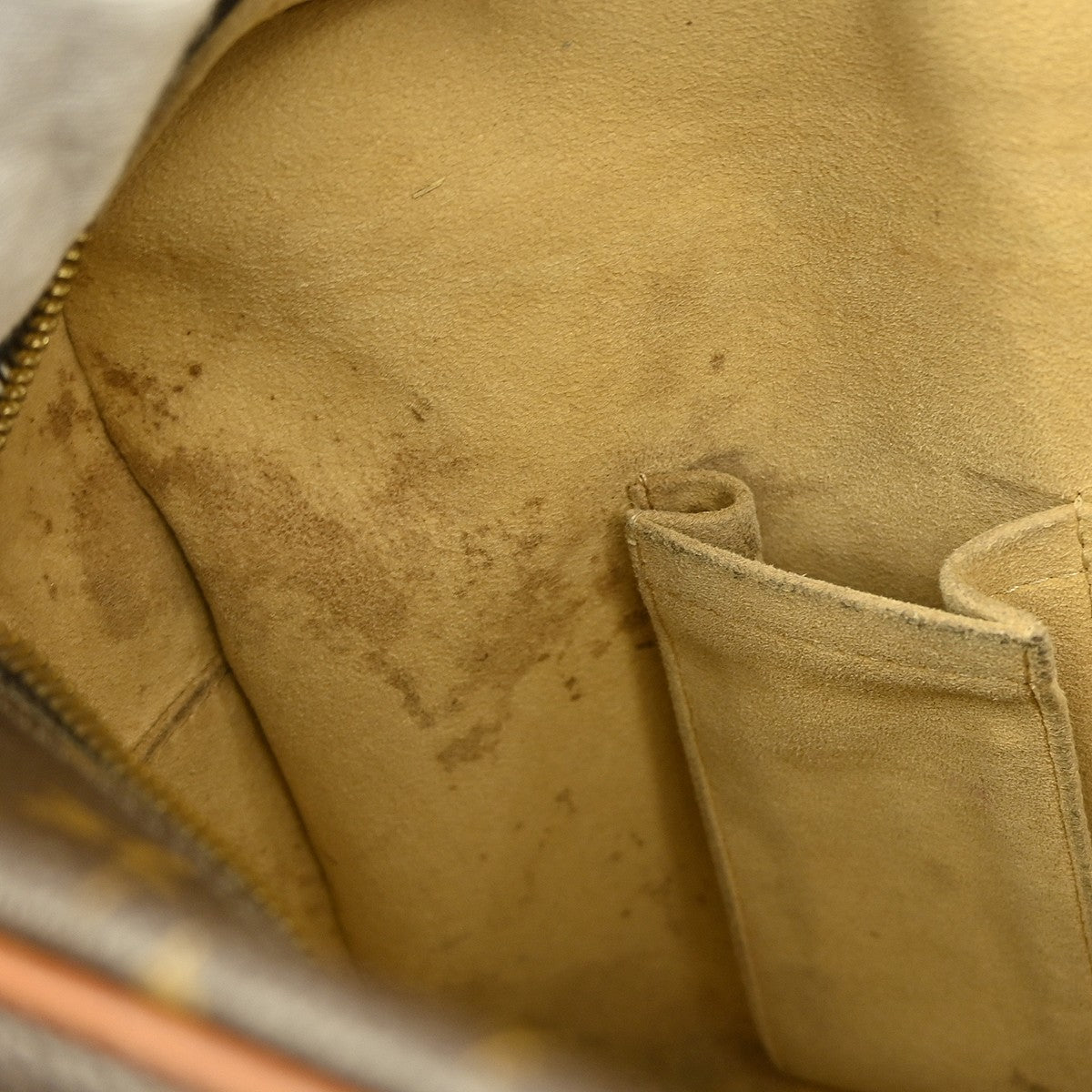 Louis Vuitton Cite Handbag Monogram Canvas Brown Canvas Clutche & Pouche Bag (Pre-Owned)