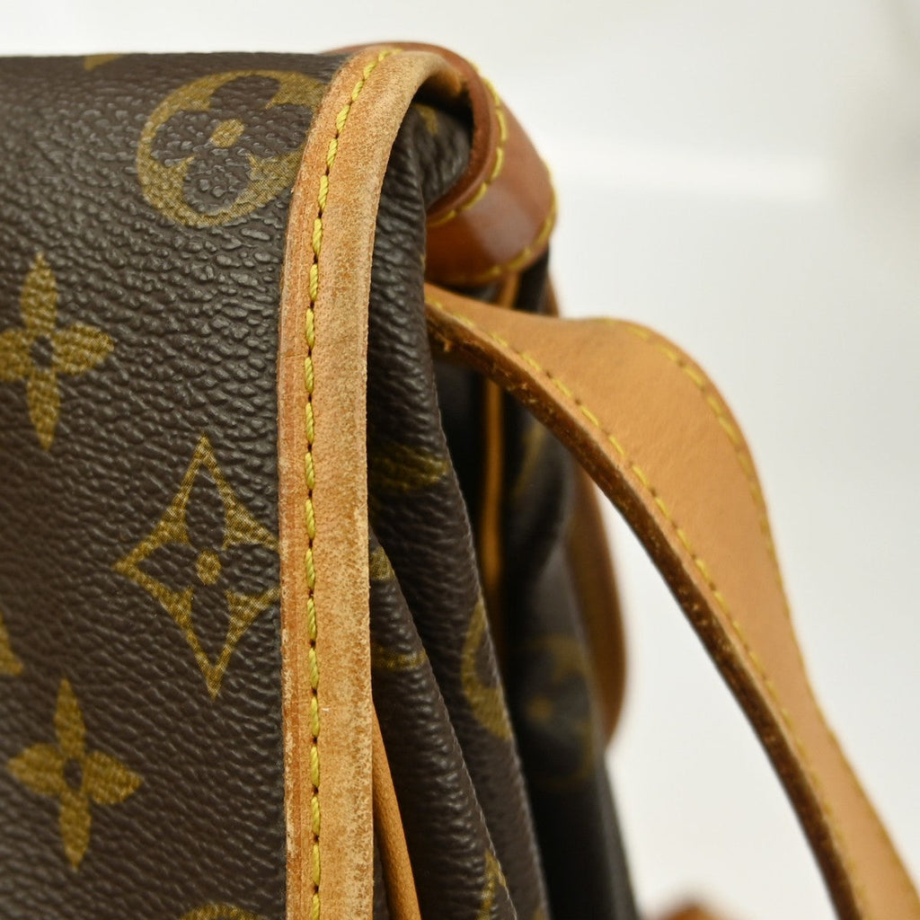 Louis Vuitton Saumur Handbag Monogram Canvas Brown Canvas Shoulder Bag Bag (Pre-Owned)