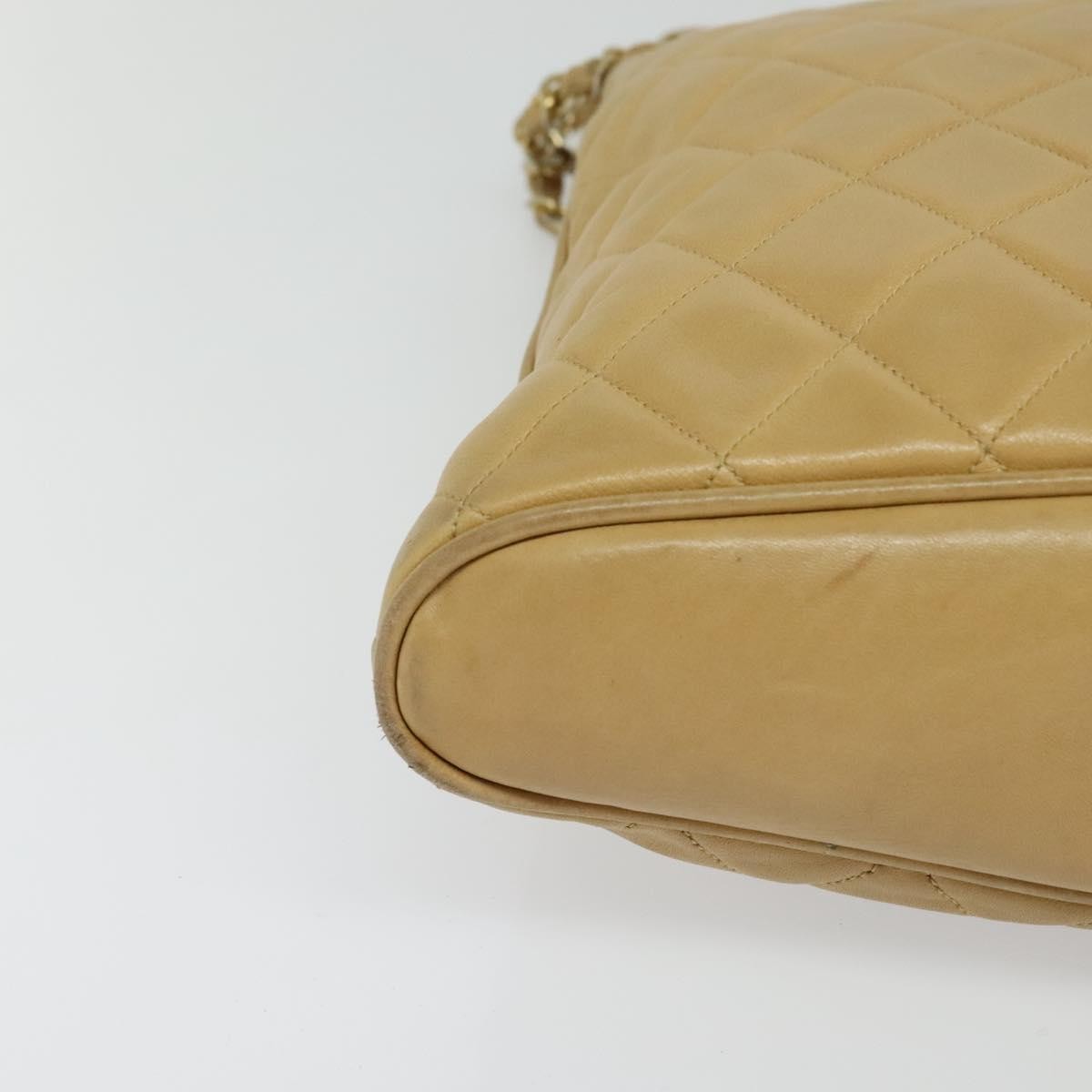 Chanel Vintage Shoulder Bag Leather Beige Leather Shoulder Bag Bag (Pre-Owned)