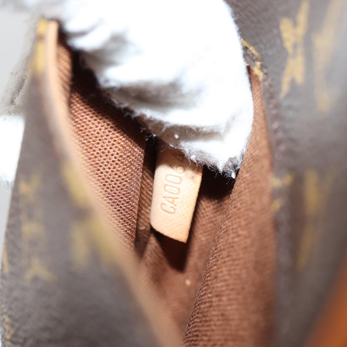 Louis Vuitton Pochette Gange Monogram Canvas Brown Canvas Bag (Pre-Owned)