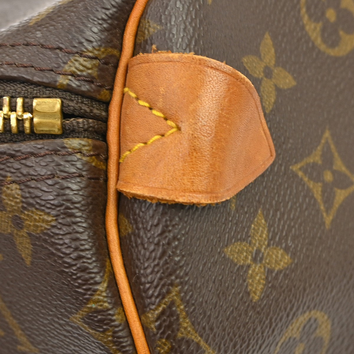 Louis Vuitton Keepall Bag Monogram Canvas Brown Canvas Travel Bag Bag (Pre-Owned)