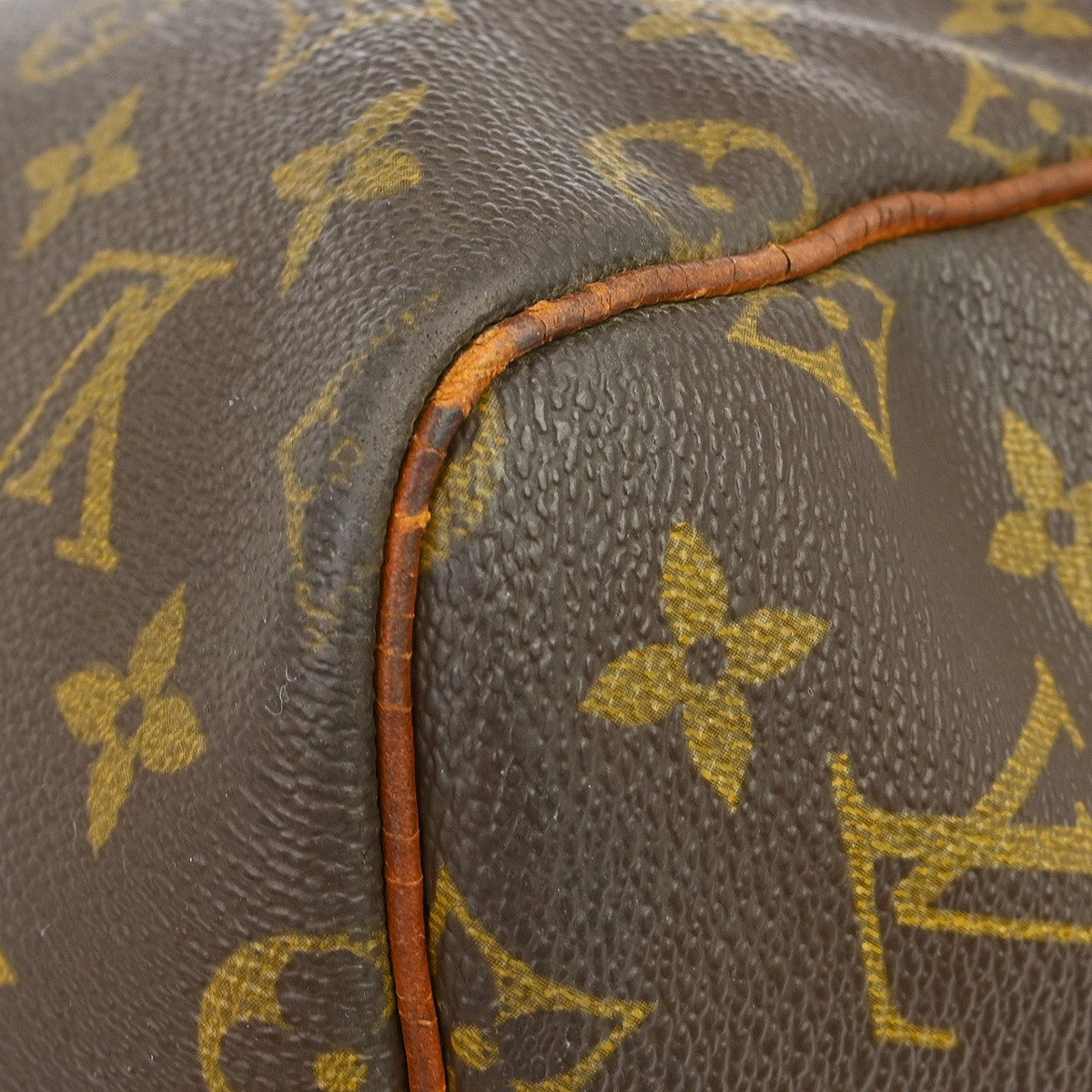 Louis Vuitton Keepall Bag Monogram Canvas Brown Canvas Travel Bag Bag (Pre-Owned)