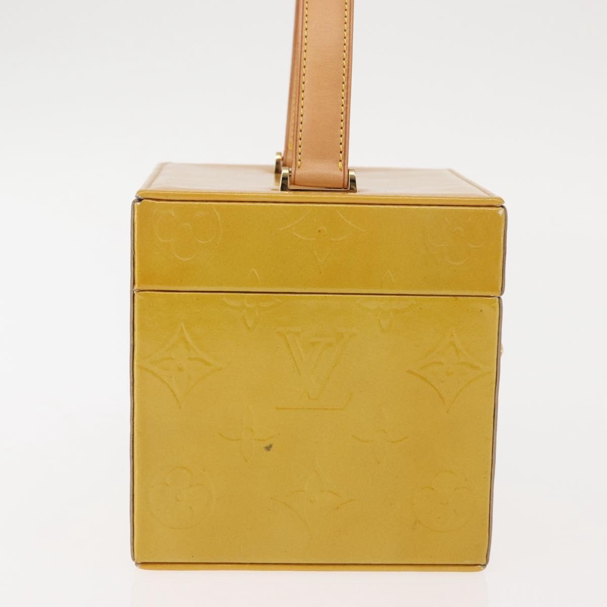 Louis Vuitton Bleecker Box Bag Monogram Vernis Beige Patent_Leather Clutche & Pouche Bag (Pre-Owned)
