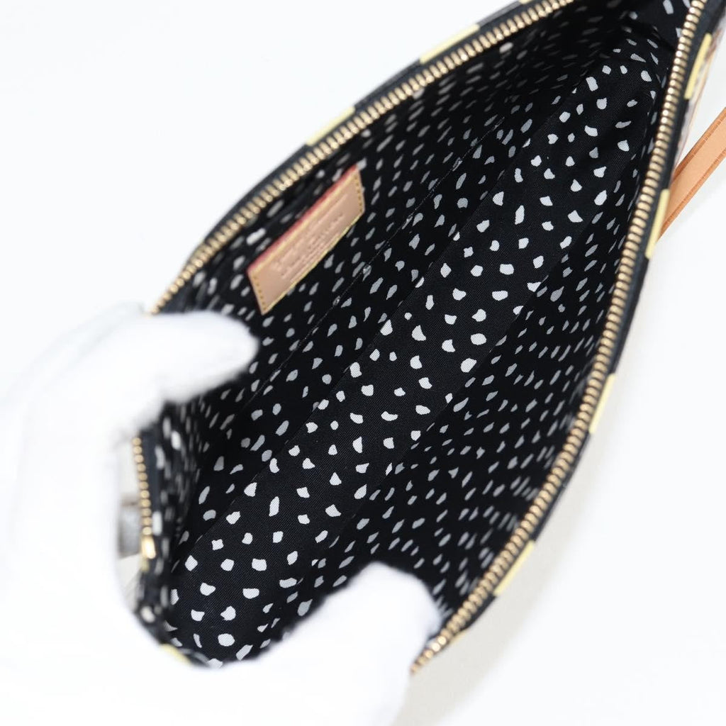 Louis Vuitton Pochette Accessoires Nm Kusama Infinity Dots Monogram Vernis Black Patent_Leather Clutche & Pouche Bag (Pre-Owned)