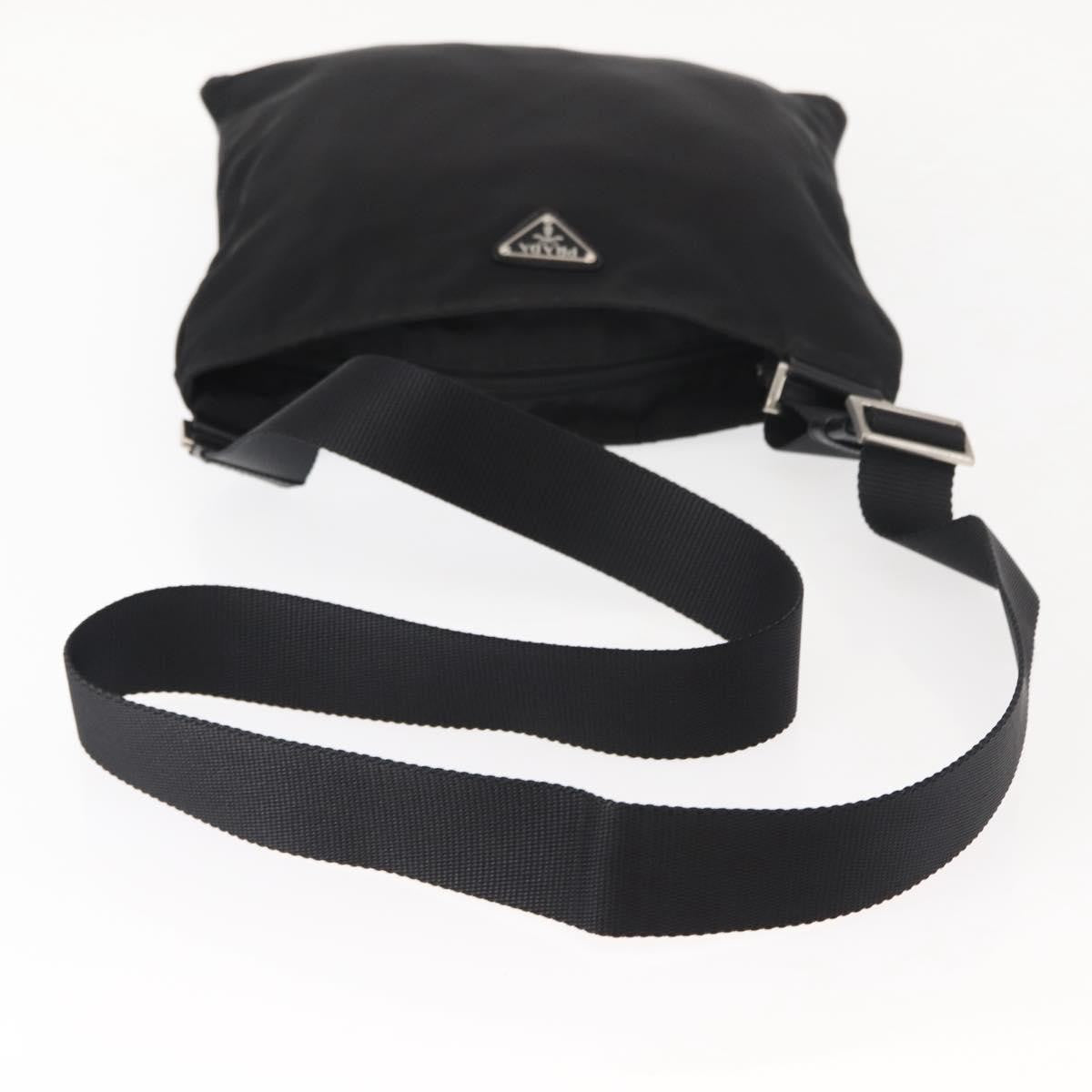 Prada Flat Messenger Bag Tessuto Black Nylon Shoulder Bag Bag (Pre-Owned)