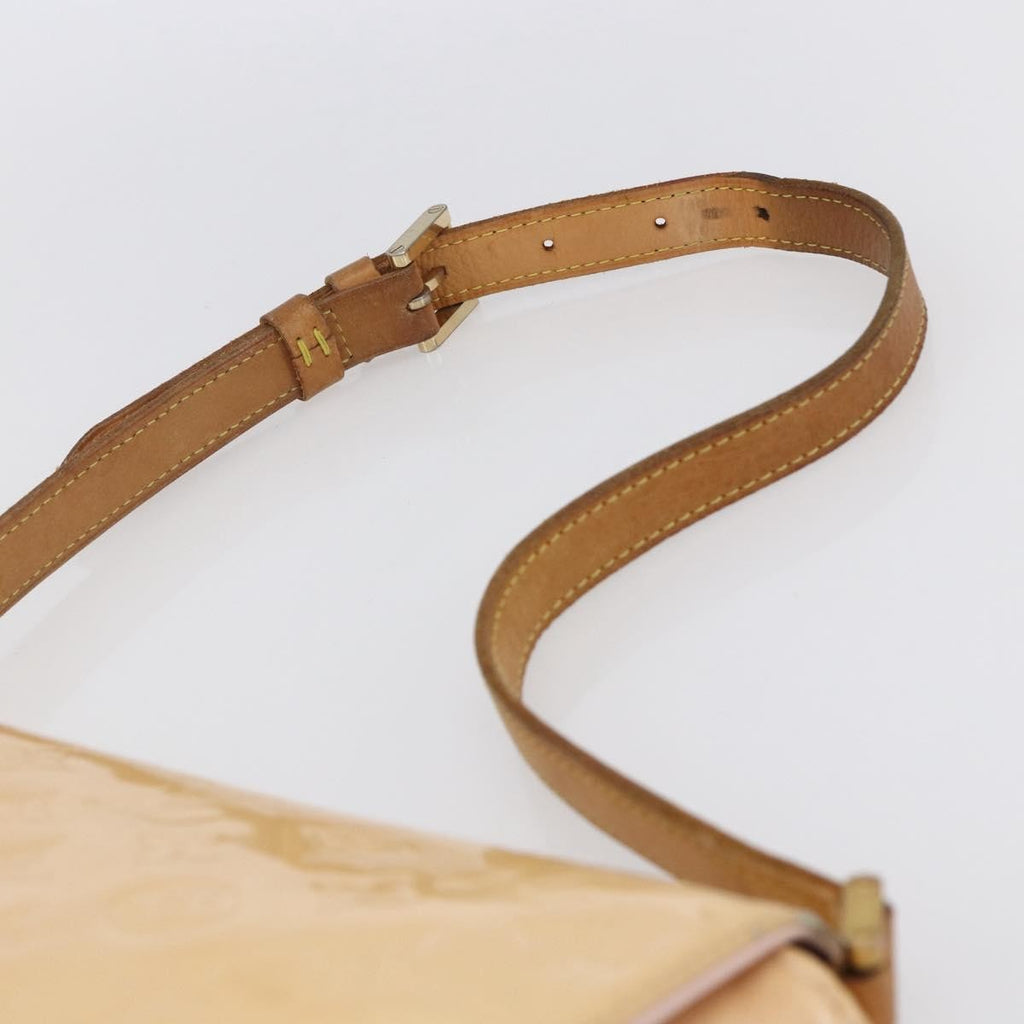 Louis Vuitton Thompson Street Handbag Monogram Vernis Beige Patent_Leather Shoulder Bag Bag (Pre-Owned)