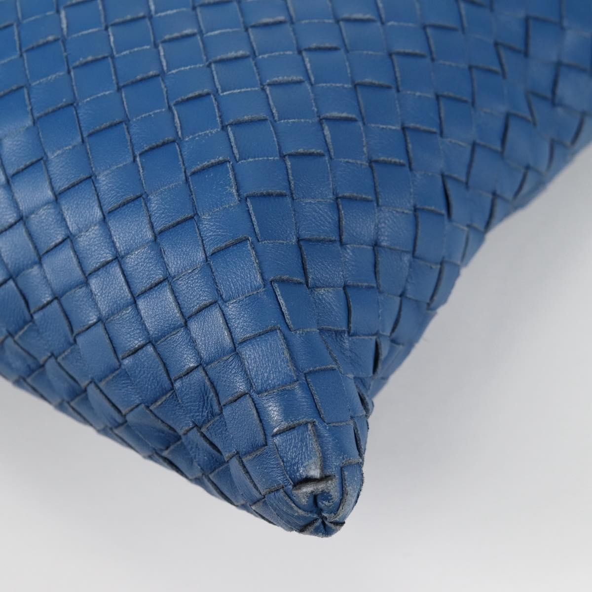 Bottega Veneta Flat Messenger Bag Intrecciato Nappa Blue Leather Shoulder Bag Bag (Pre-Owned)