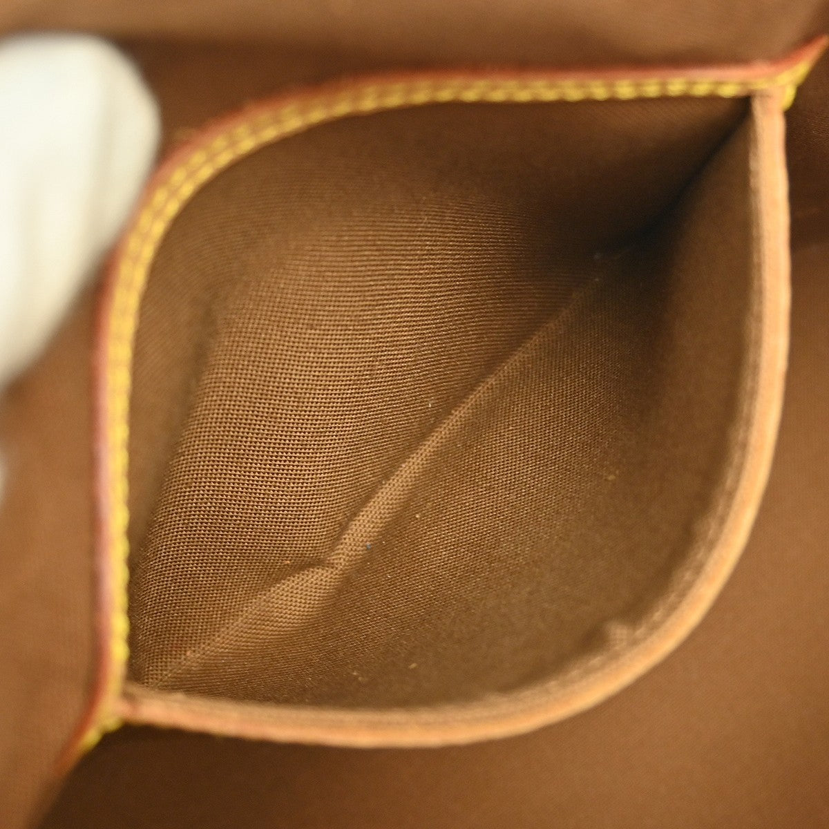 Louis Vuitton Alma Handbag Monogram Canvas Brown Canvas Handbag (Pre-Owned)