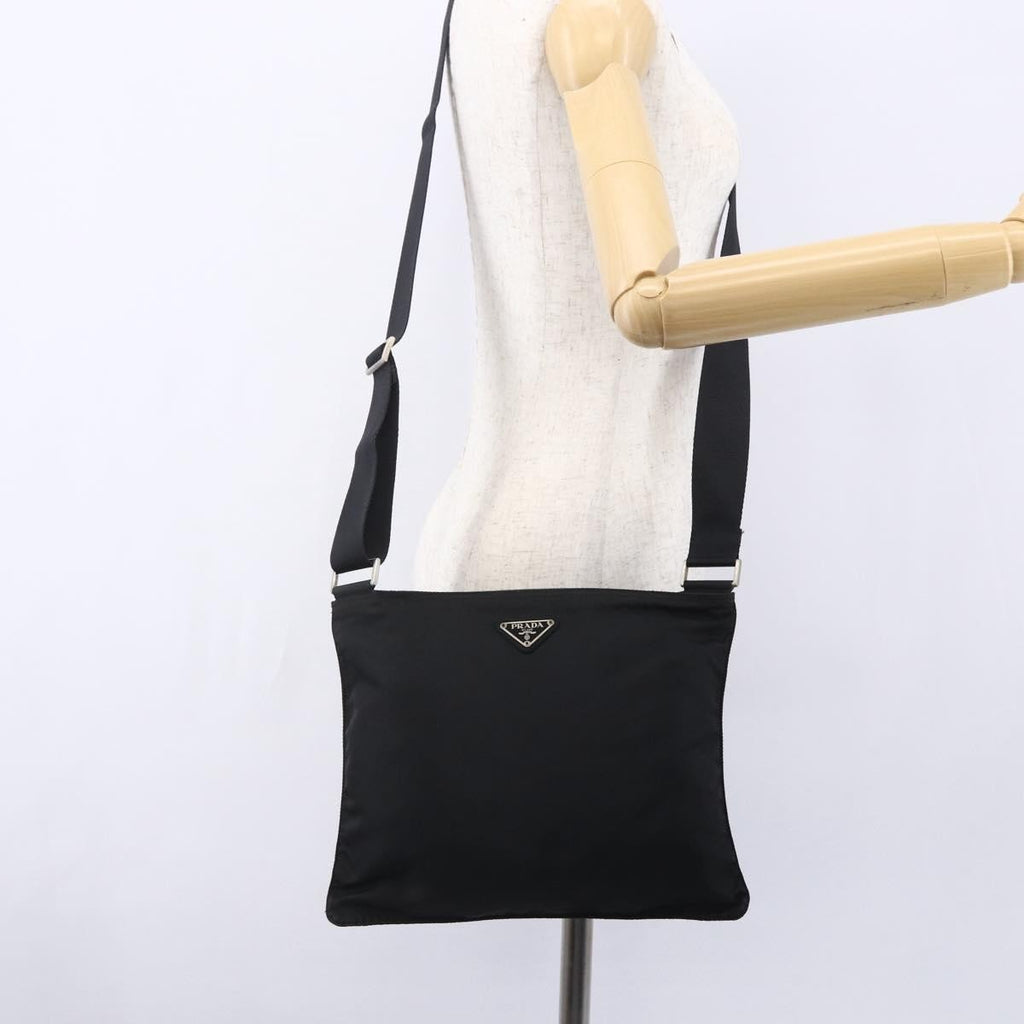 Prada Flat Messenger Bag Tessuto Black Nylon Shoulder Bag Bag (Pre-Owned)