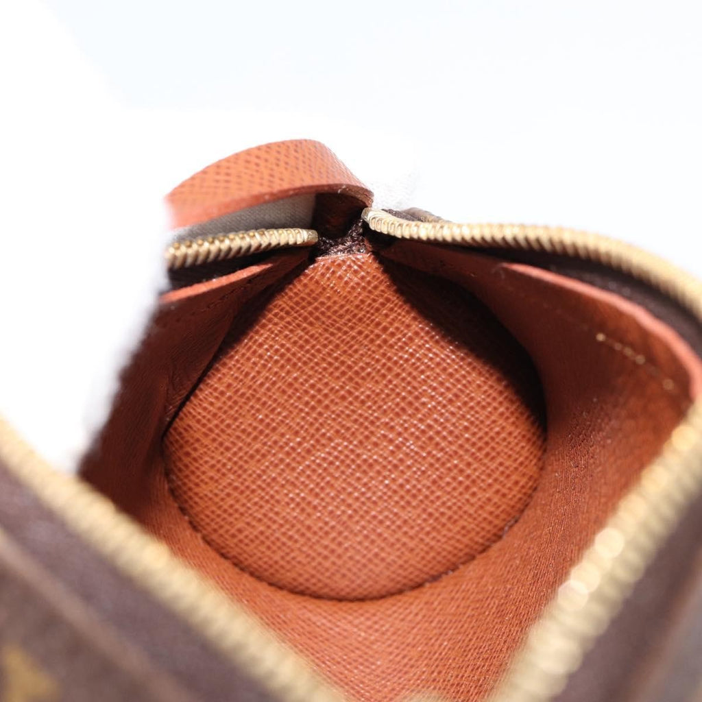 Louis Vuitton Papillon Pochette Monogram Canvas Brown Canvas Clutche & Pouche Bag (Pre-Owned)