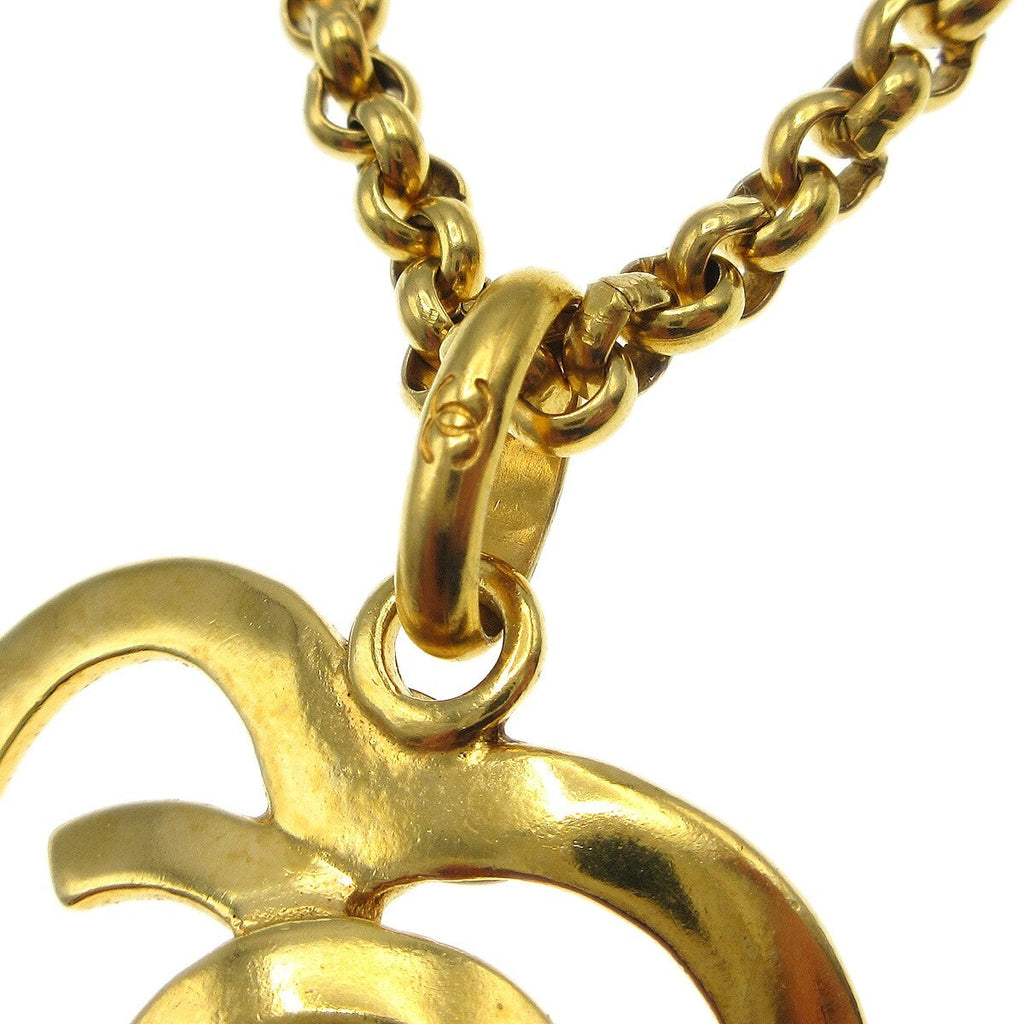 Chanel Cc Heart Pendant Necklace Metal Gold Gold_Plated Necklace Jewelry (Pre-Owned)